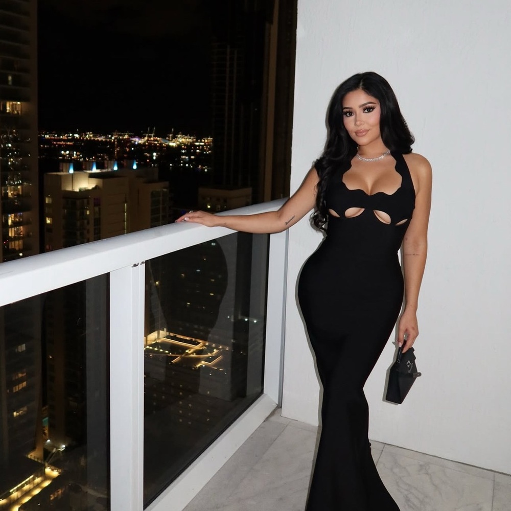 Oscar de la Renta Black Cutout Maxi Dress